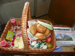 Frühstück auf Wunsch Auf Wunsch bereiten wir ein Frühstück für 8 € / Person.