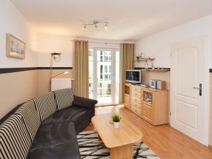 Bild 1: Ferienwohnung Rügenzauber nur 50 Meter bis zum Strand