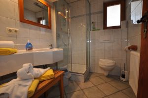 Fewo Beispiel Bad Bild 2: Zweizimmerferienwohnung "Vergissmeinnicht" mit Königscard