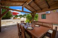 Bild 9: Ferienhaus Sabina mit zwei Ferienwohnungen und Pool