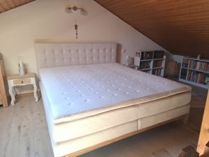 Zum Wohnzimmer hin offenen