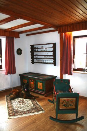 großes Wohnzimmer geschmackvoll eingerichtet Bild 13: Ferienhaus Gabriela mit eingezäunten Garten und privatem Swimmingpool