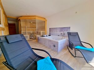 Bild 7: Wellnesssuite "Heimatgfühl" mit privatem Wellnessbereich und Königscard